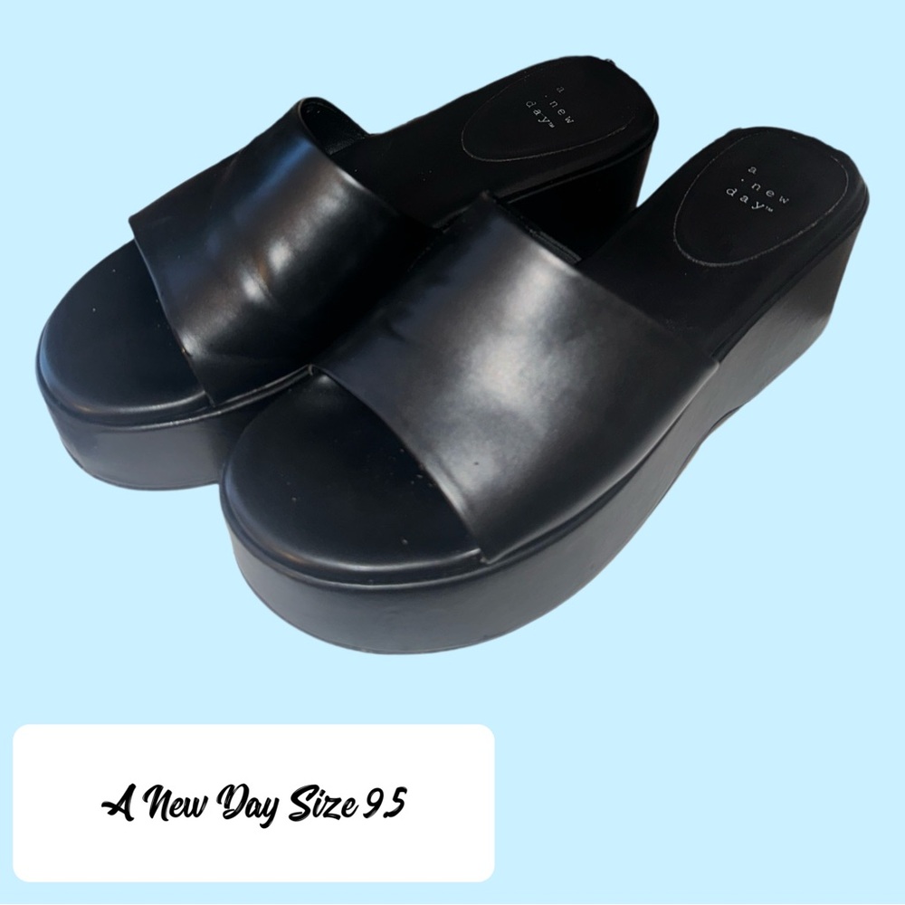 SOLD Bleach faux leather platform sandals size 9.5